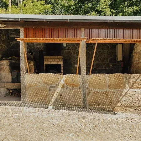 Quinta Da Salvadoira *